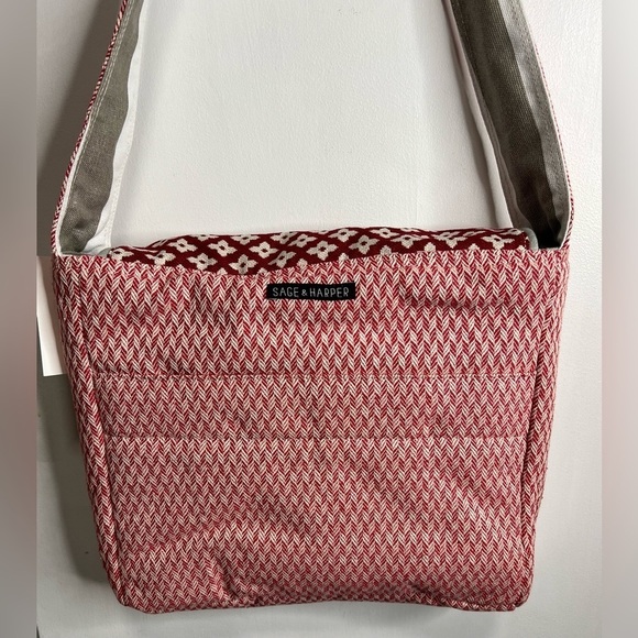 Sage And Harper Crossbody Bag NWT - Picture 3 of 5